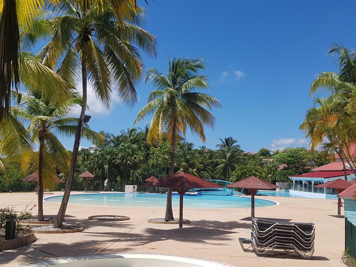 Caraibes Apparts-Resorts Sainte-Anne  Exteriör bild